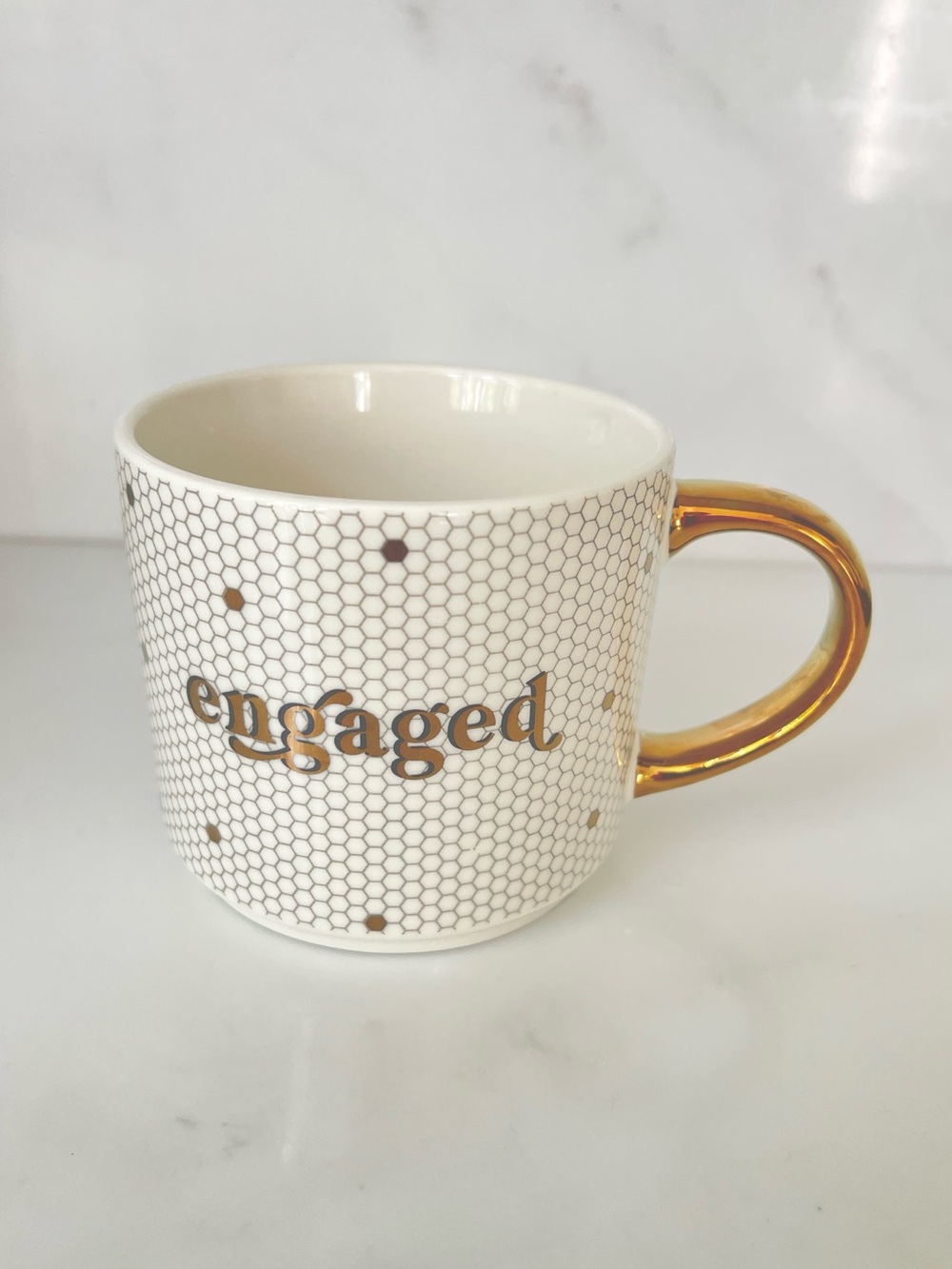 Sweet Water Decor engaged gold tile coffee Mug ceramic honeycomb 17oz Fine Bone